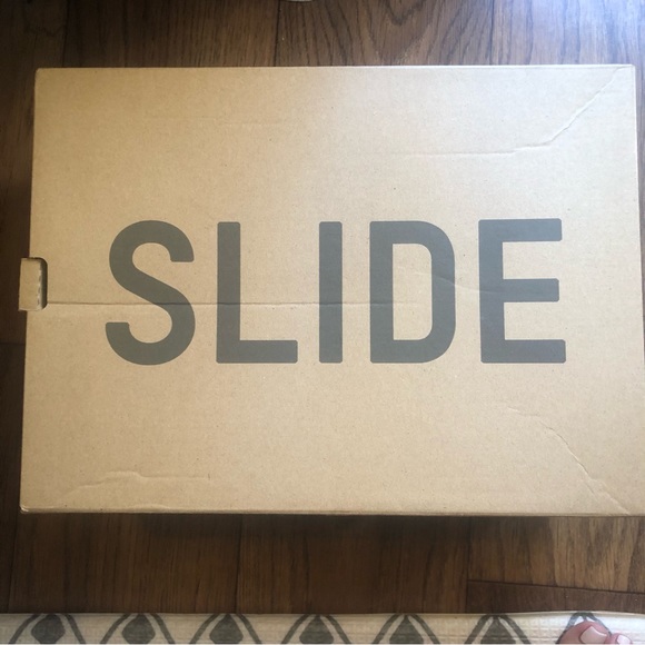 YEEZY SLIDE SIZE 12 BRAND NEW IN BOX DARK BROWN SOOT SANDAL BY ADIDAS - Picture 7 of 9